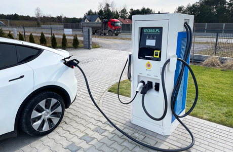 NKR DC SCHNELLLADESTATION FÜR ELEKTROFAHRZEUGE